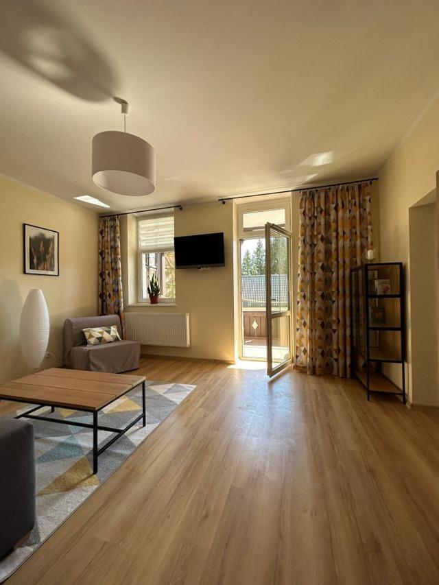 Apartament Nad Galeria Blisko Centrum Kudowy Kudowa-Zdrój Zewnętrze zdjęcie