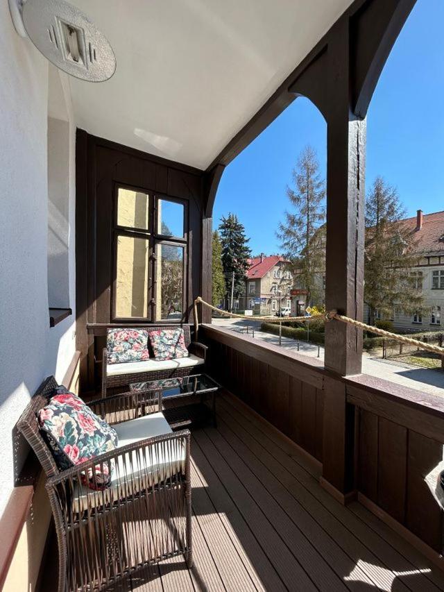 Apartament Nad Galeria Blisko Centrum Kudowy Kudowa-Zdrój Zewnętrze zdjęcie